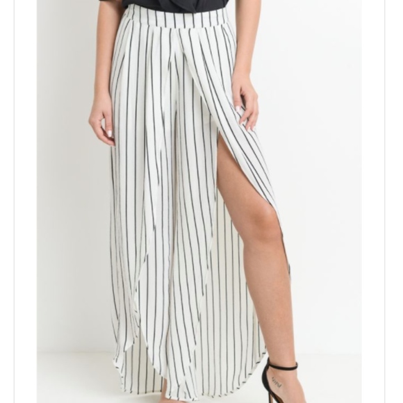Black Striped Wrapped wide leg pants - Picture 3 of 7